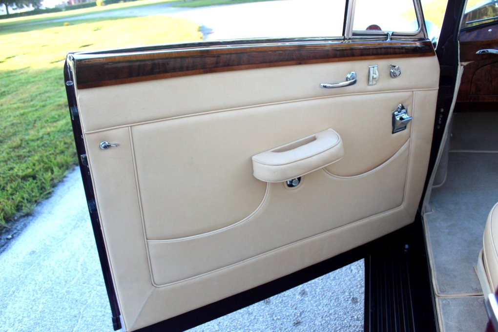 1948 Rolls-Royce Silver Wraith Drophead