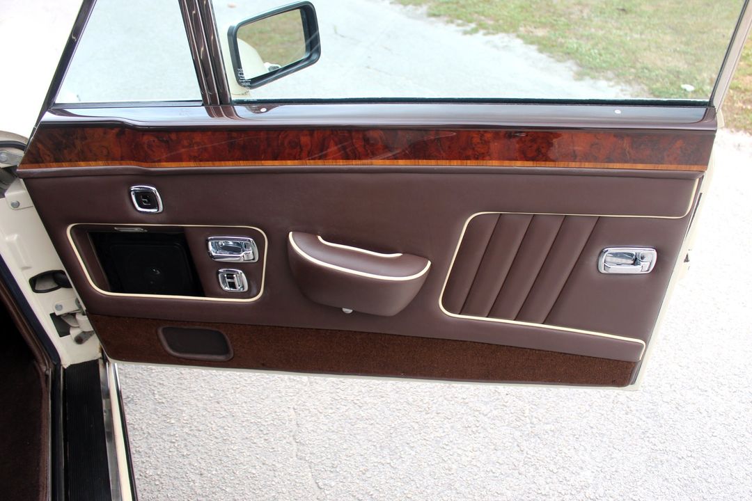 1988 Rolls-Royce Corniche II