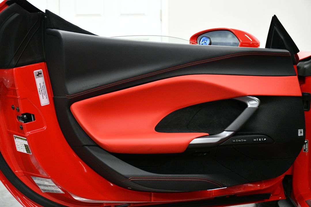 2024 Ferrari 296 GTS