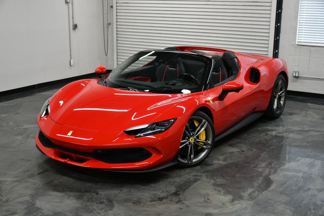 2024 Ferrari 296 GTS