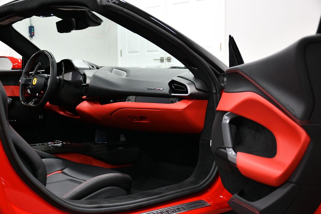 2024 Ferrari 296 GTS