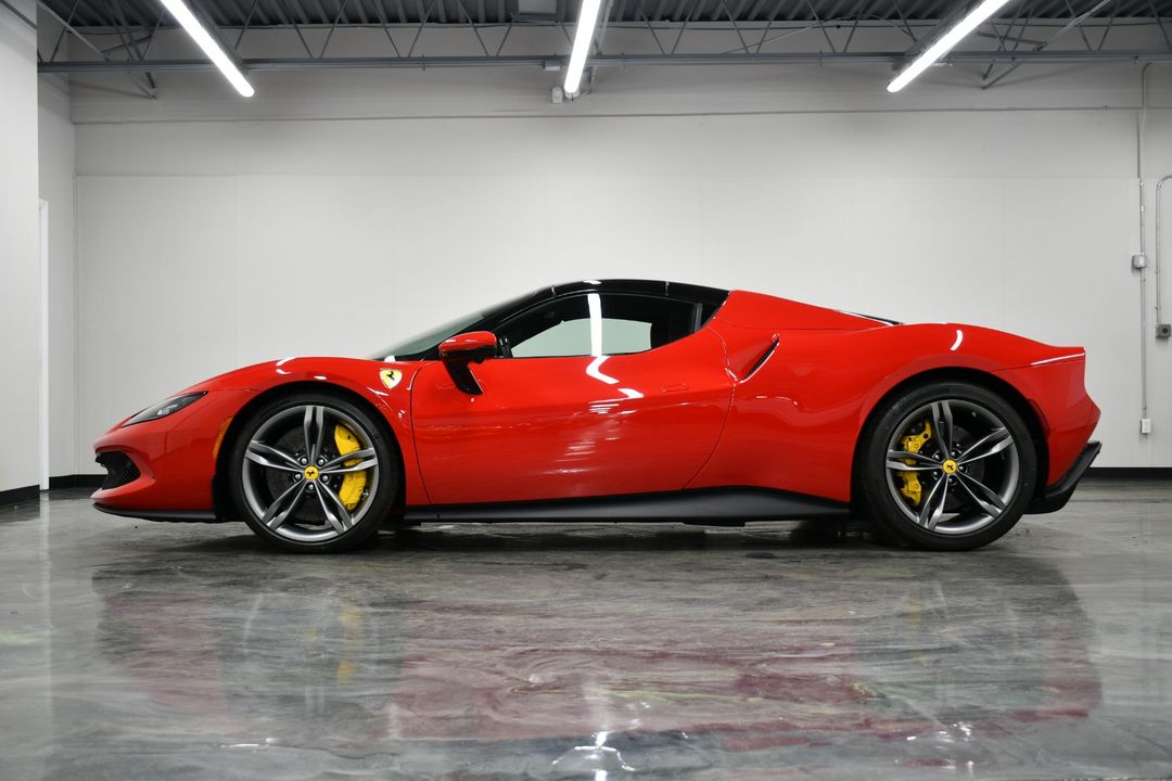 2024 Ferrari 296 GTS