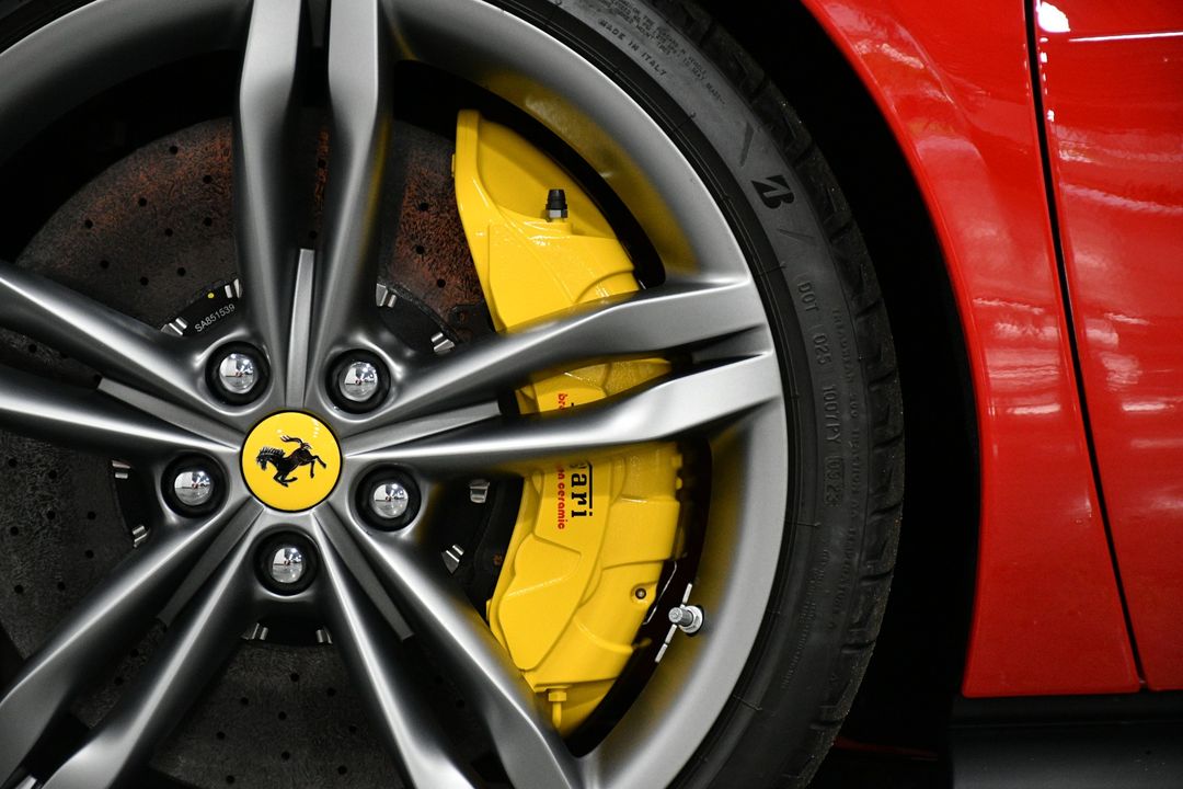 2024 Ferrari 296 GTS