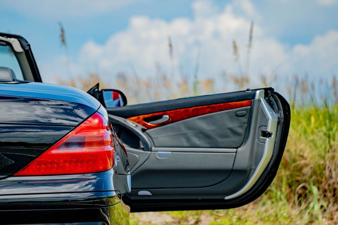 2003 Mercedes-Benz SL-Class