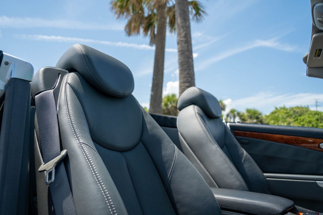 2003 Mercedes-Benz SL-Class