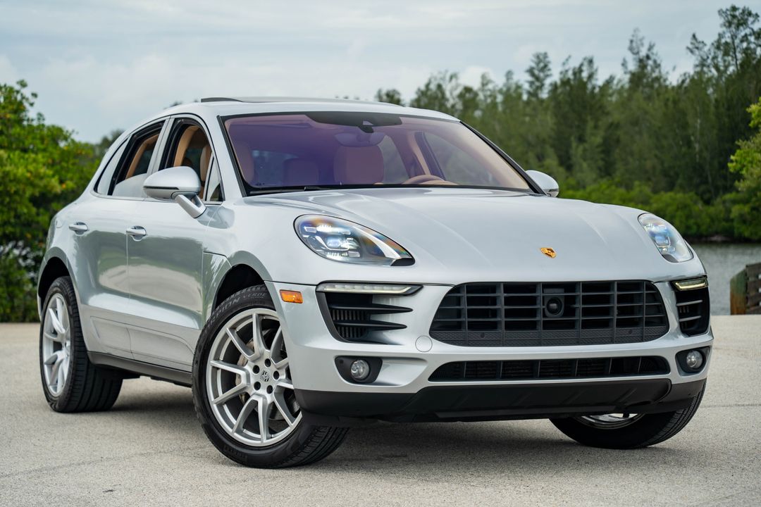 2017 Porsche Macan