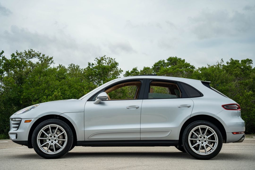 2017 Porsche Macan