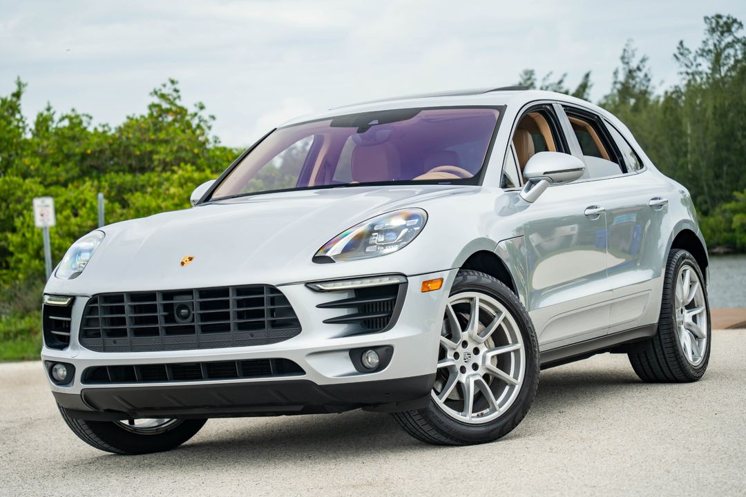 2017 Porsche Macan