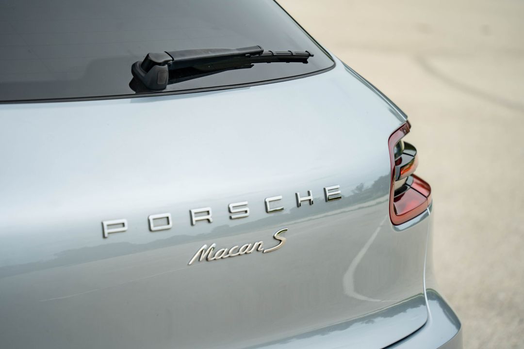 2017 Porsche Macan