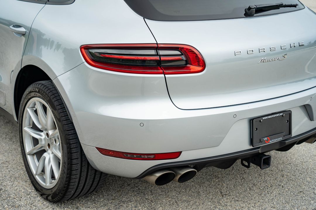 2017 Porsche Macan