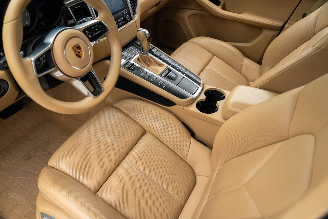 2017 Porsche Macan