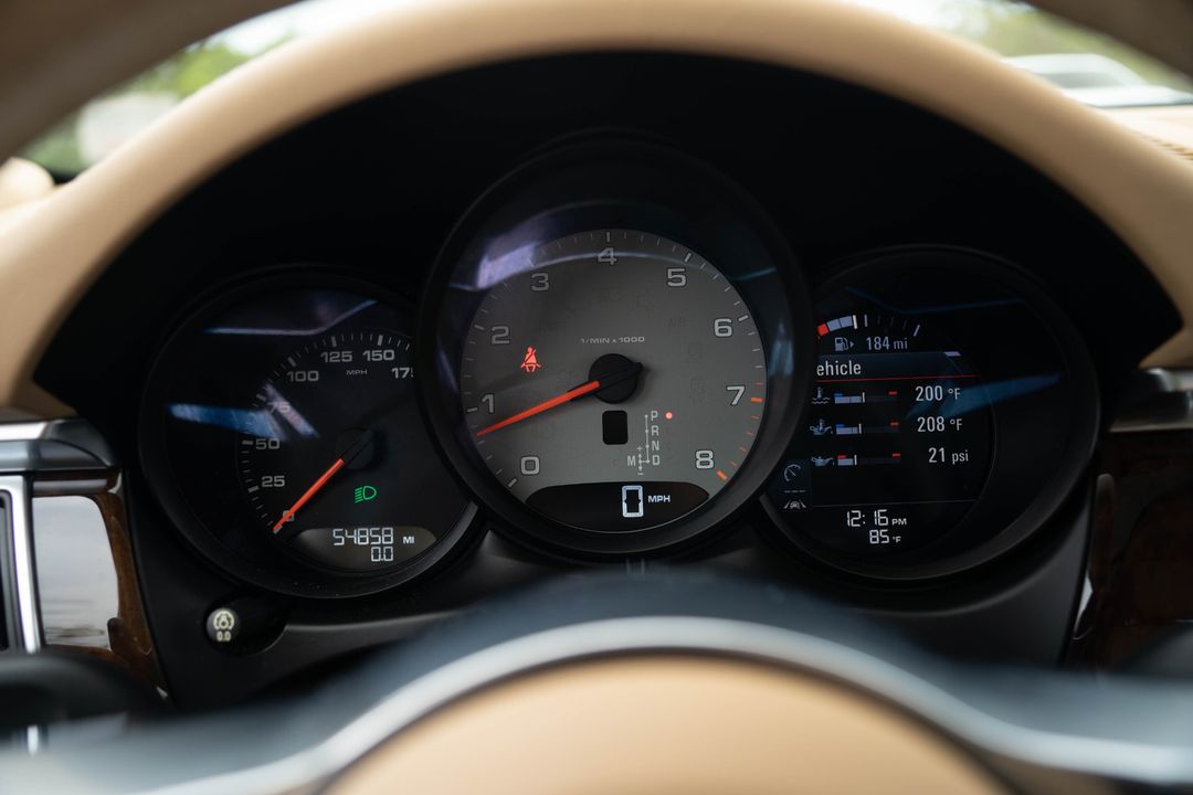 2017 Porsche Macan