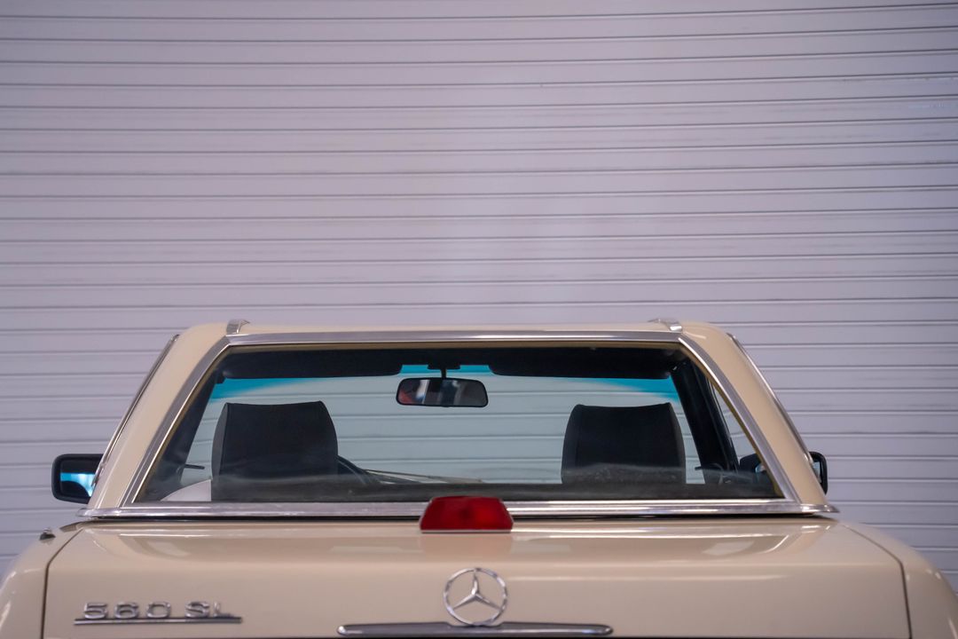 1987 Mercedes-Benz 560-Class