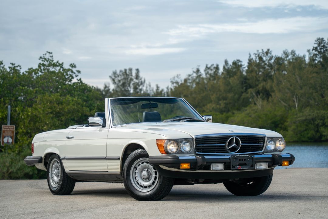 1984 Mercedes-Benz 380-Class