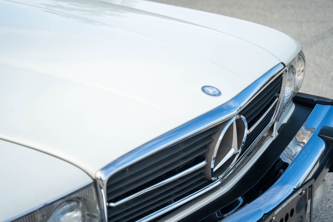 1984 Mercedes-Benz 380-Class