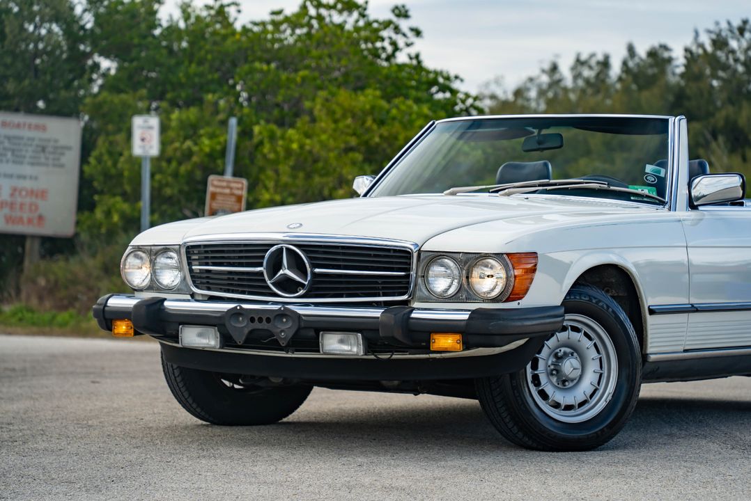 1984 Mercedes-Benz 380-Class