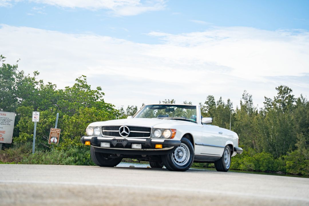 1984 Mercedes-Benz 380-Class