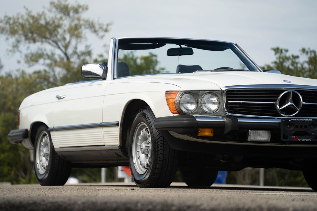 1984 Mercedes-Benz 380-Class