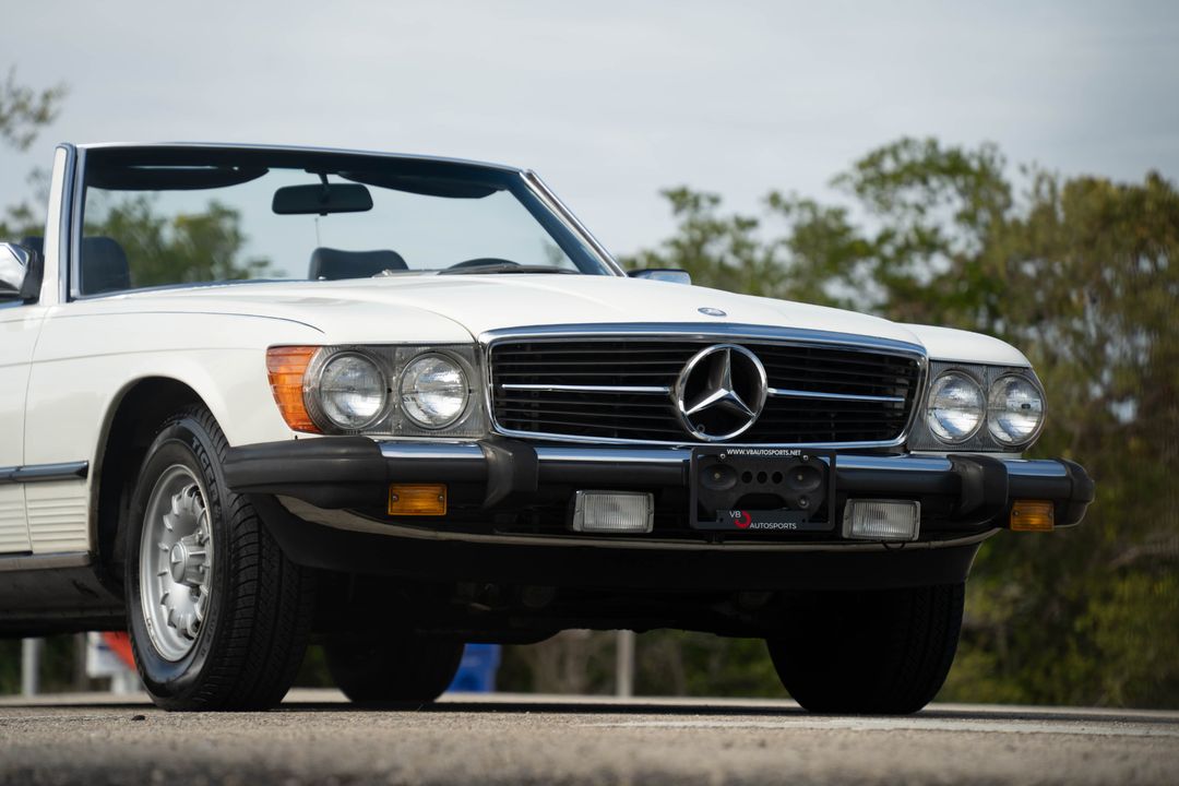 1984 Mercedes-Benz 380-Class