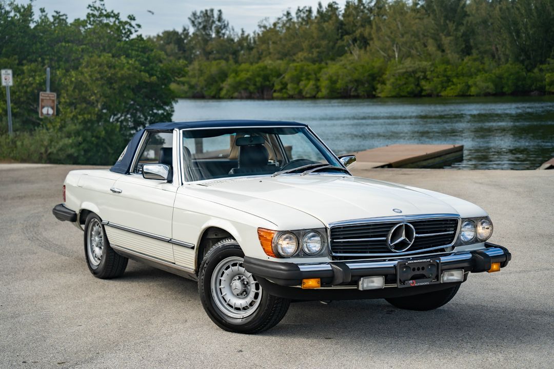 1984 Mercedes-Benz 380-Class
