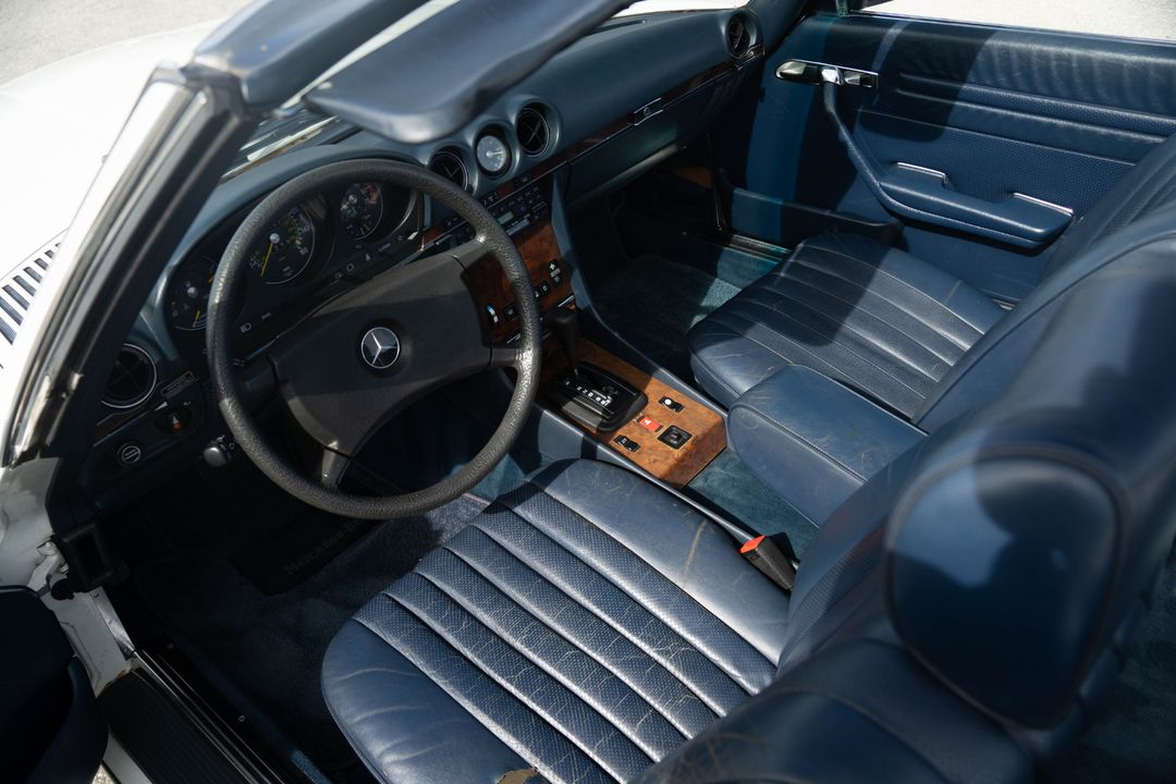 1984 Mercedes-Benz 380-Class