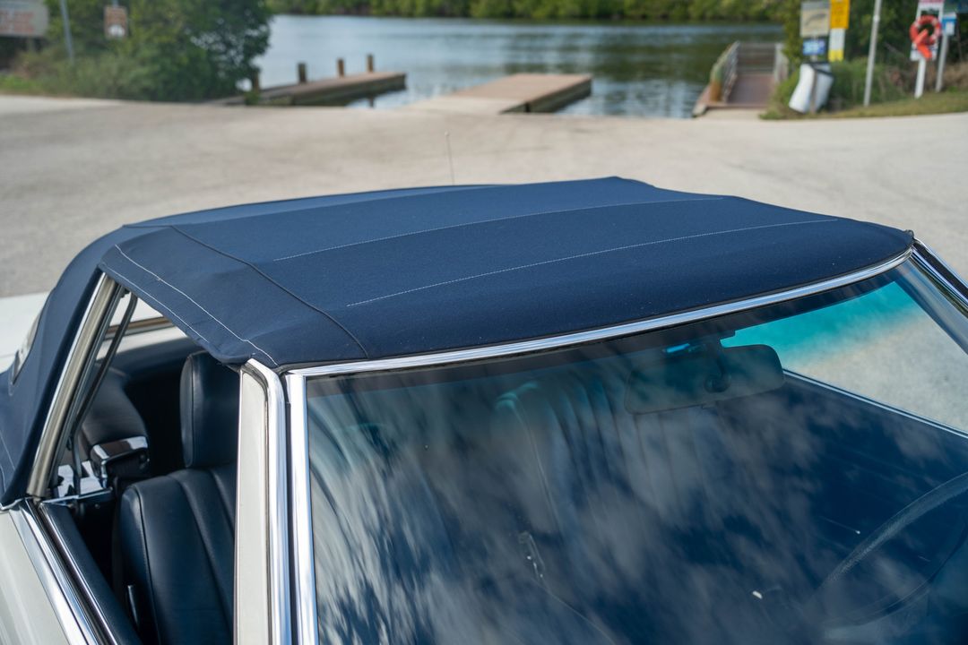 1984 Mercedes-Benz 380-Class