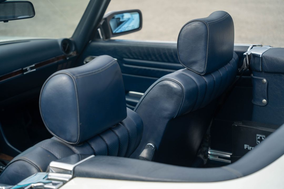 1984 Mercedes-Benz 380-Class