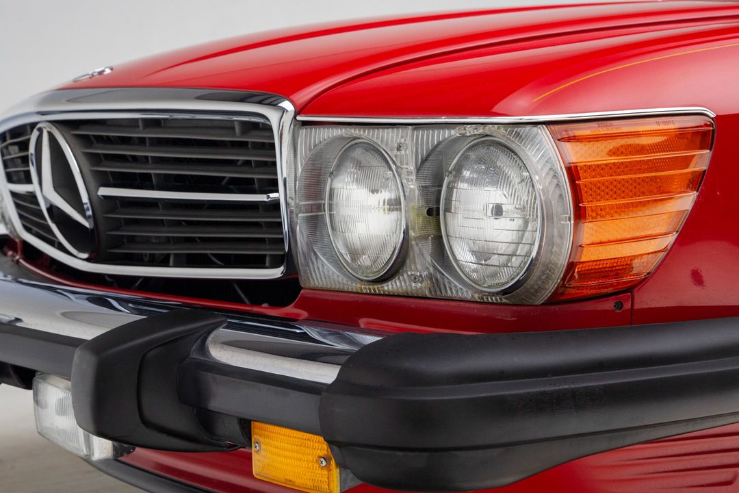 1989 Mercedes-Benz 560SL