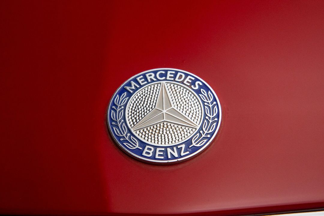 1989 Mercedes-Benz 560SL