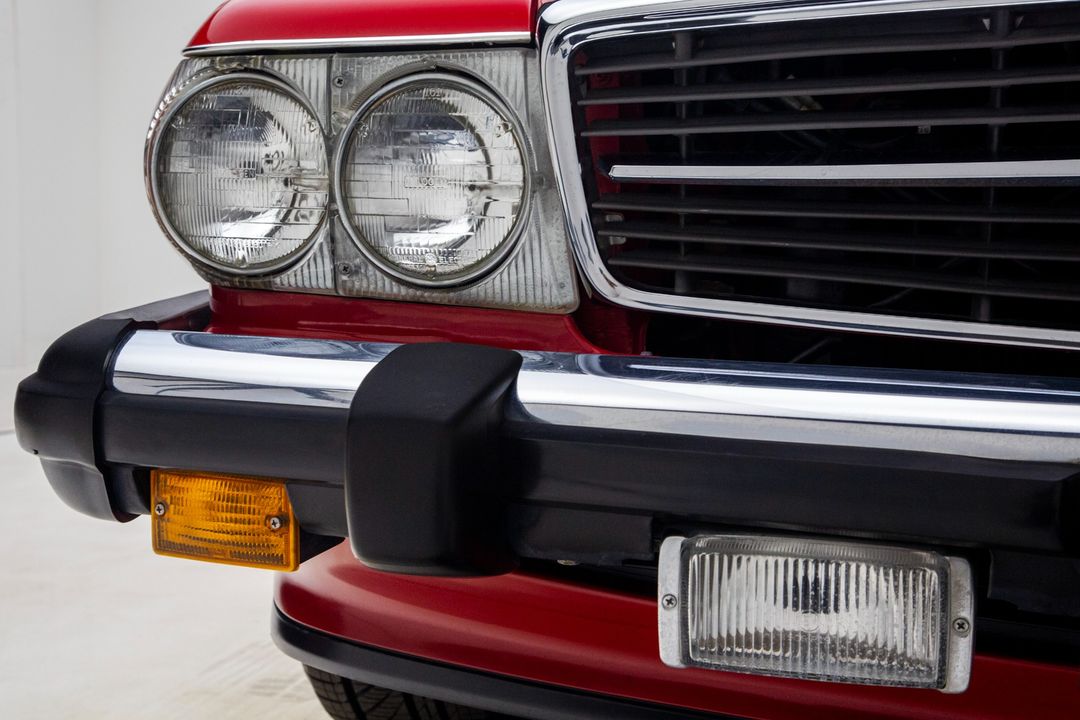 1989 Mercedes-Benz 560SL