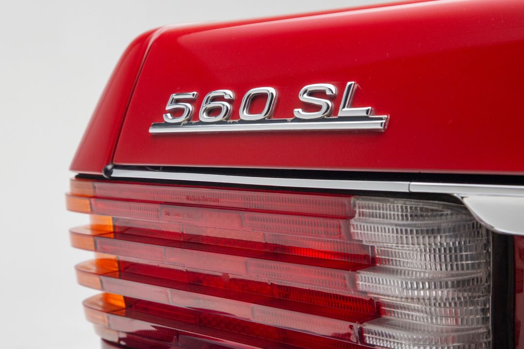 1989 Mercedes-Benz 560SL
