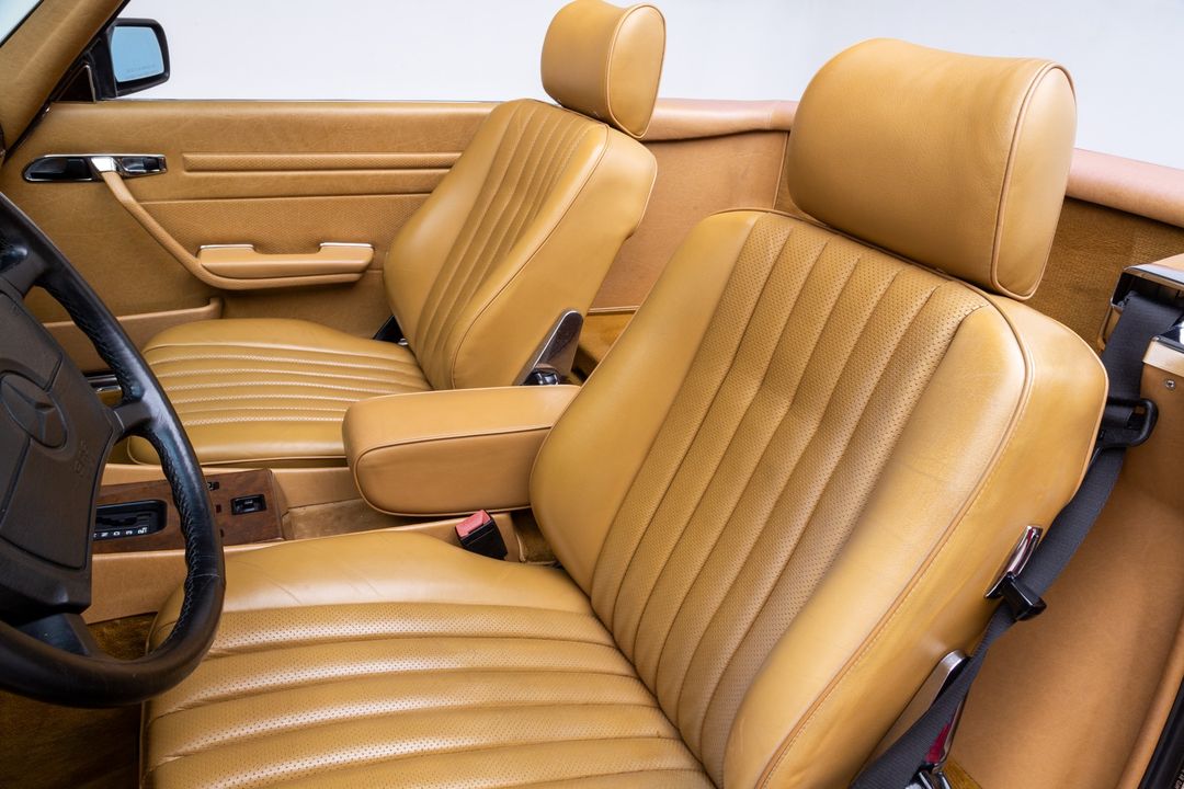 1989 Mercedes-Benz 560SL