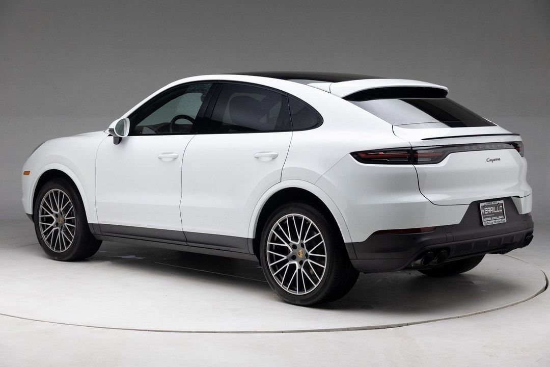 2022 Porsche Cayenne
