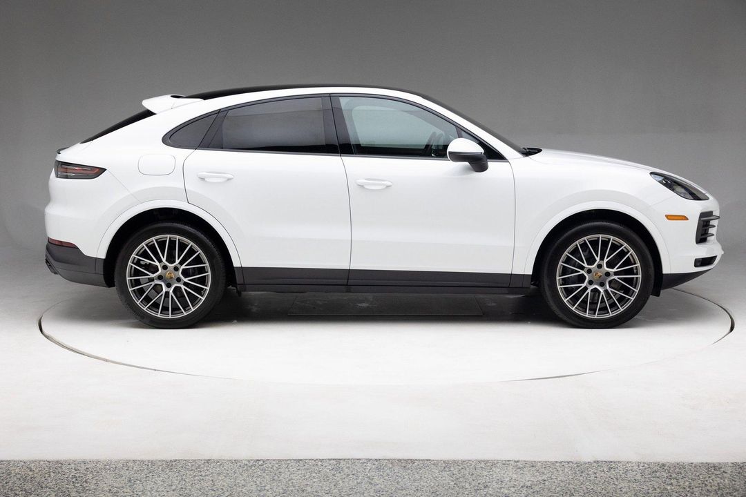 2022 Porsche Cayenne