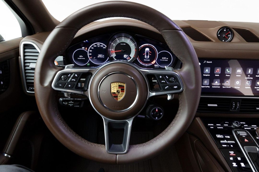 2022 Porsche Cayenne