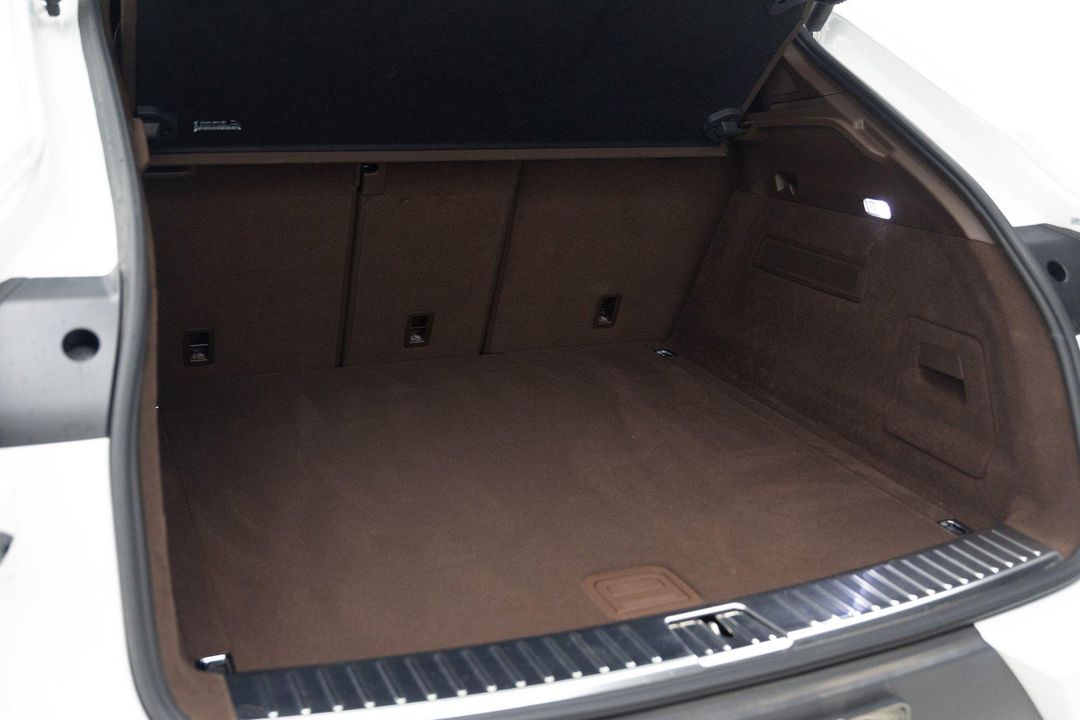 2022 Porsche Cayenne