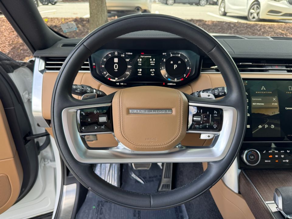 2023 Land Rover Range Rover SE P400