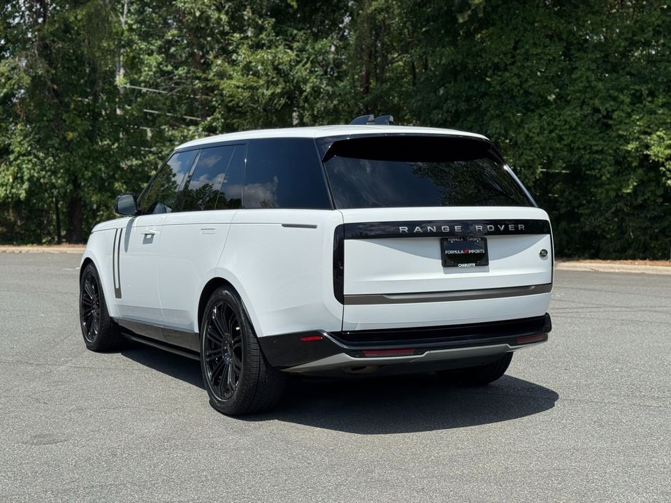 2023 Land Rover Range Rover SE P400