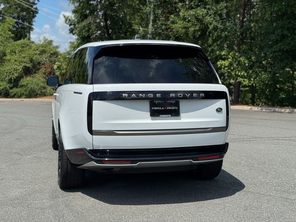 2023 Land Rover Range Rover SE P400