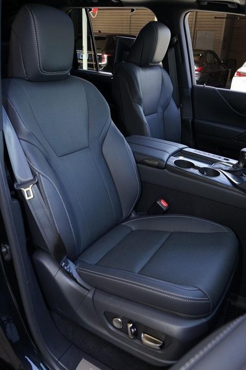 2025 Lexus LX 600