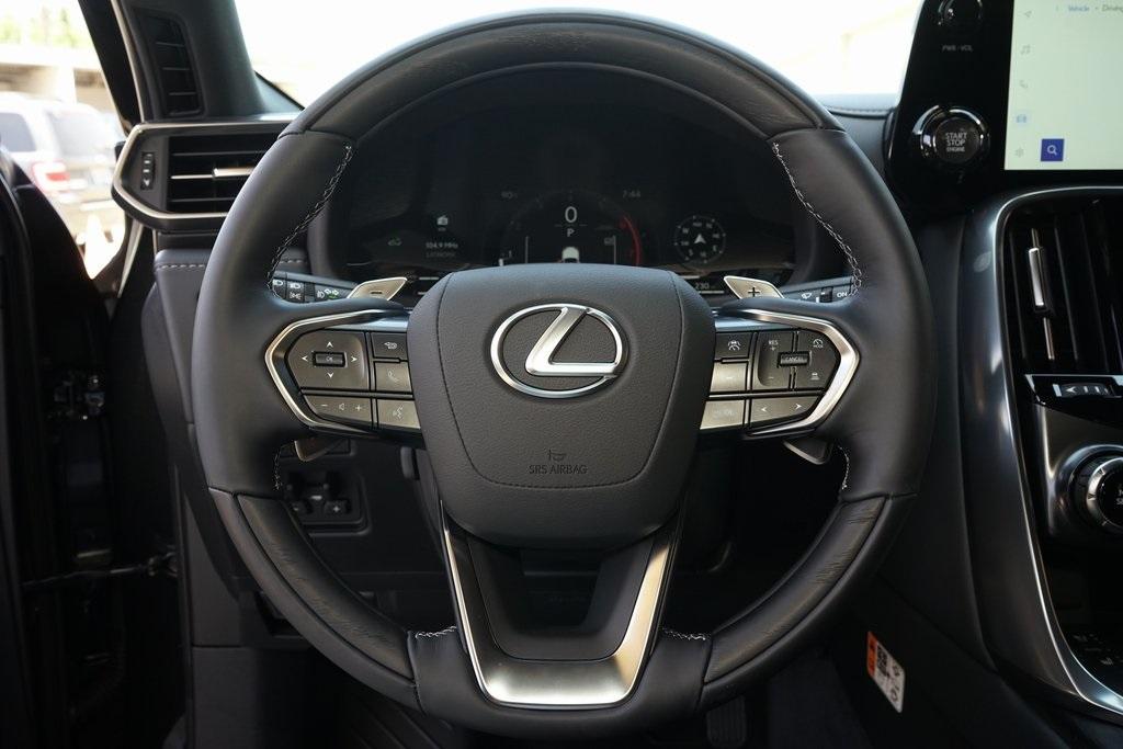2025 Lexus LX 600