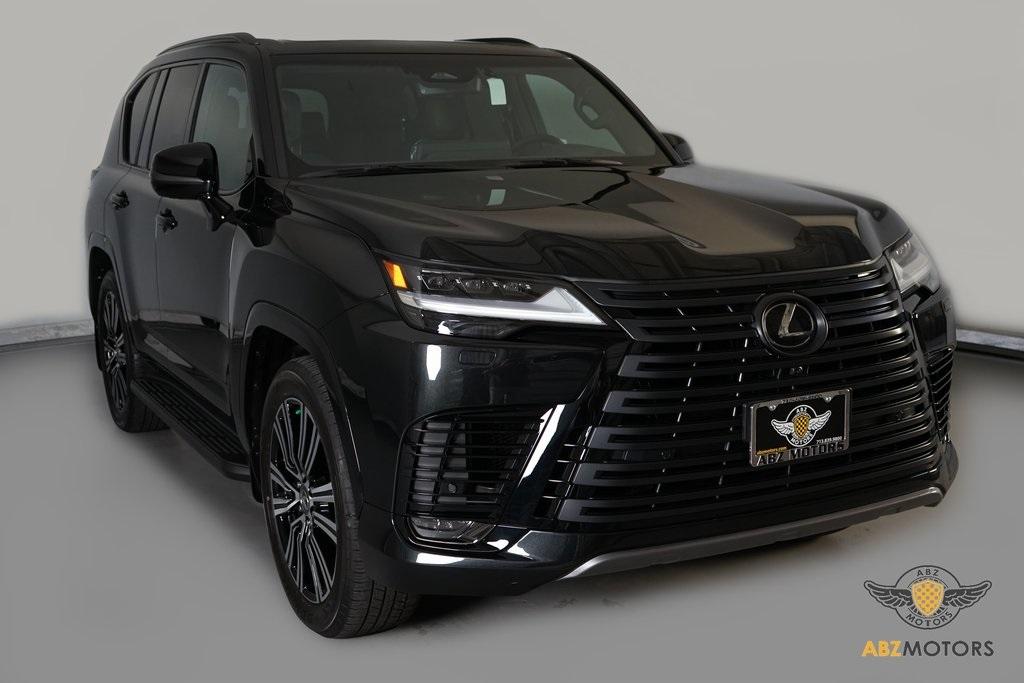 2025 Lexus LX 600