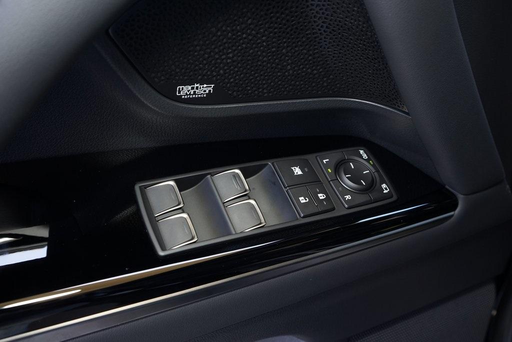 2025 Lexus LX 600