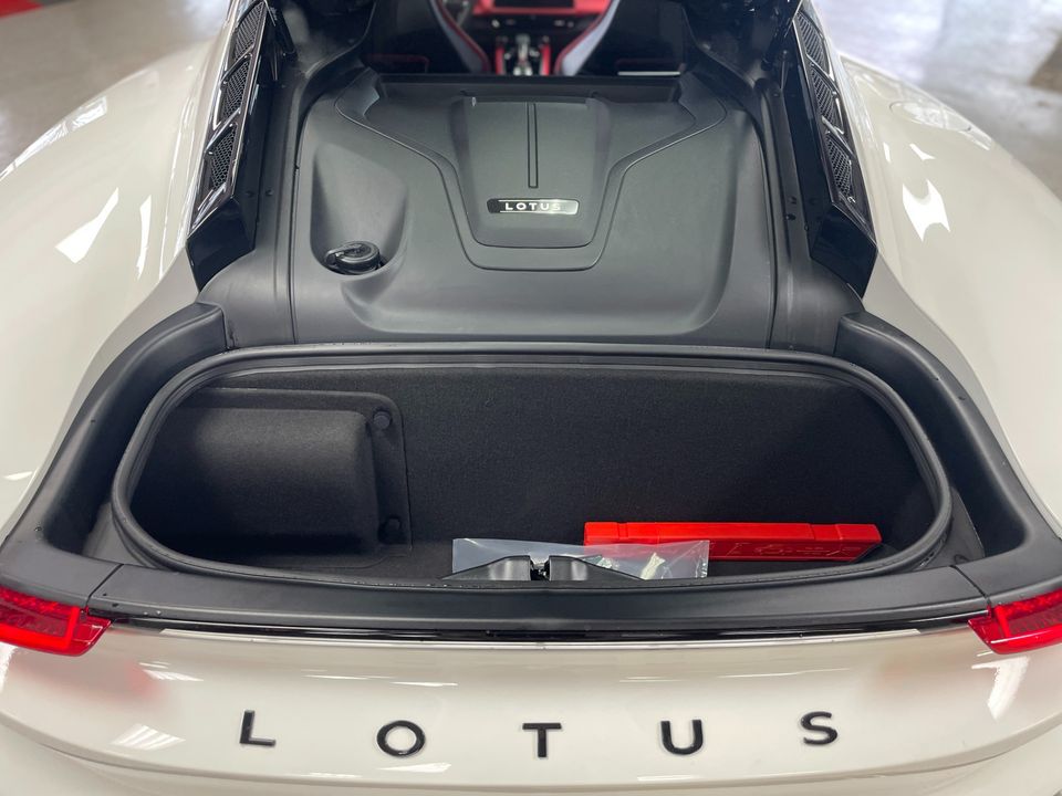 2024 Lotus Emira