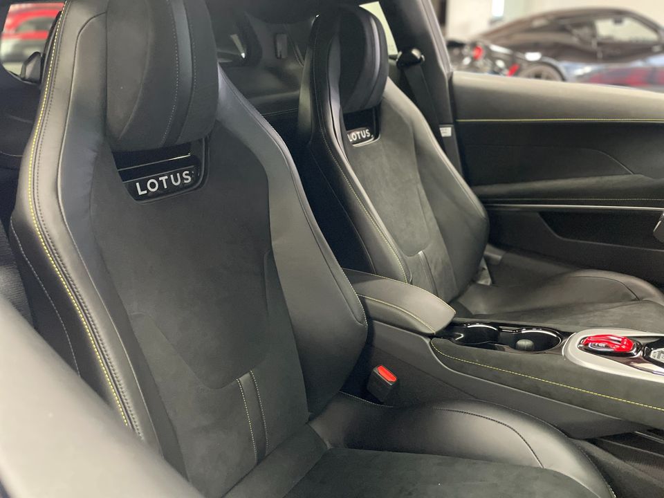 2024 Lotus Emira