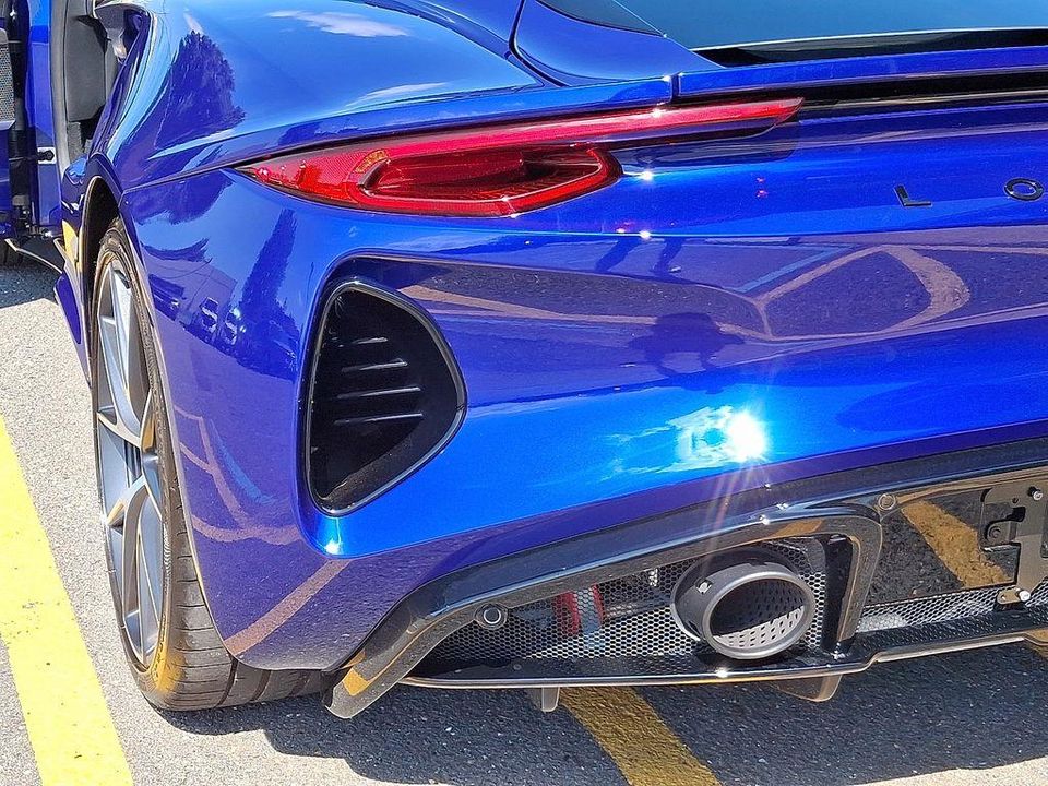 2024 Lotus Emira