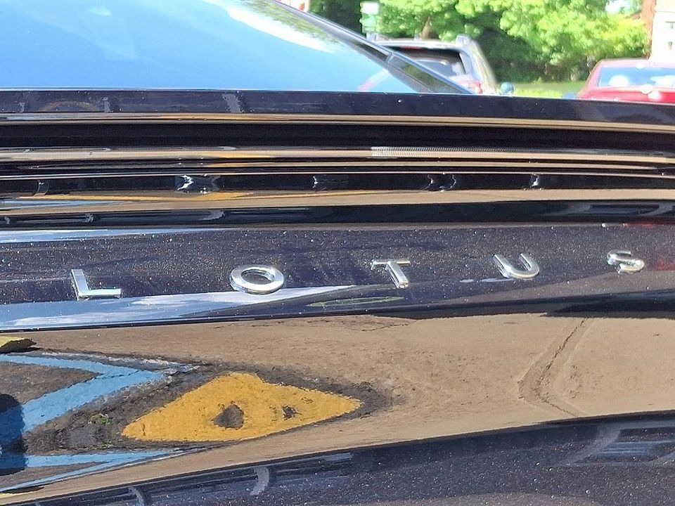 2024 Lotus Emira