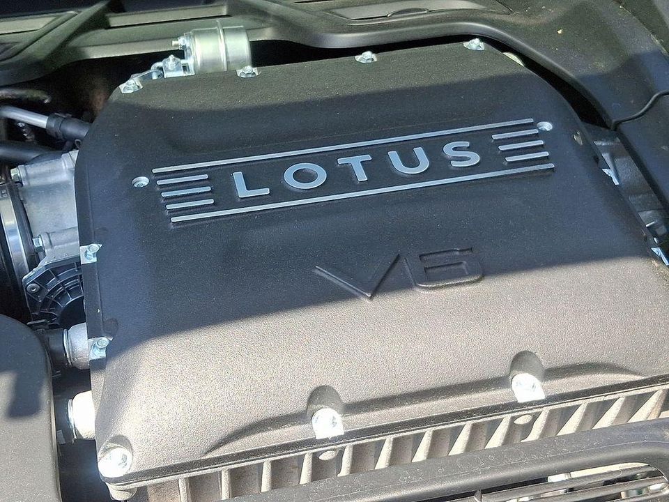 2025 Lotus Emira