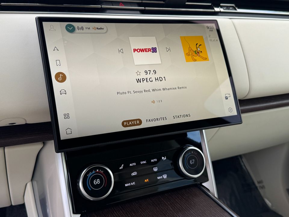 2023 Land Rover Range Rover SE P400