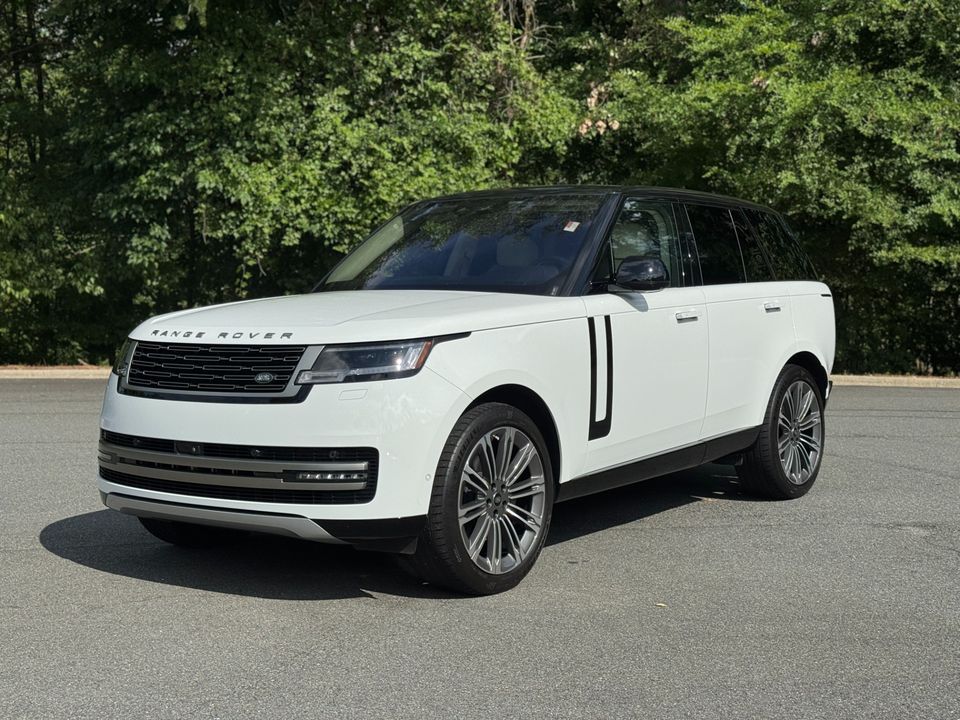 2023 Land Rover Range Rover SE P400